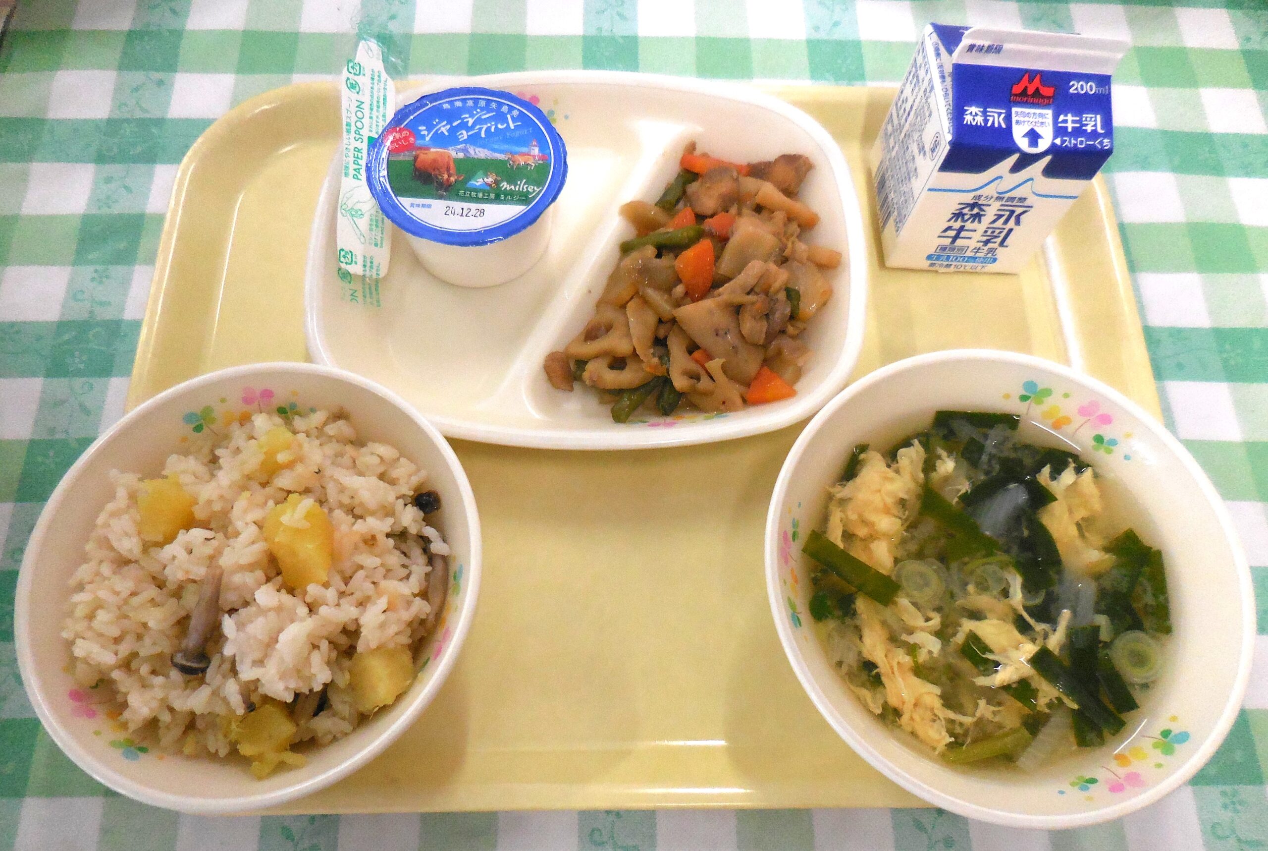 12月19日の給食写真です。 のサムネイル画像