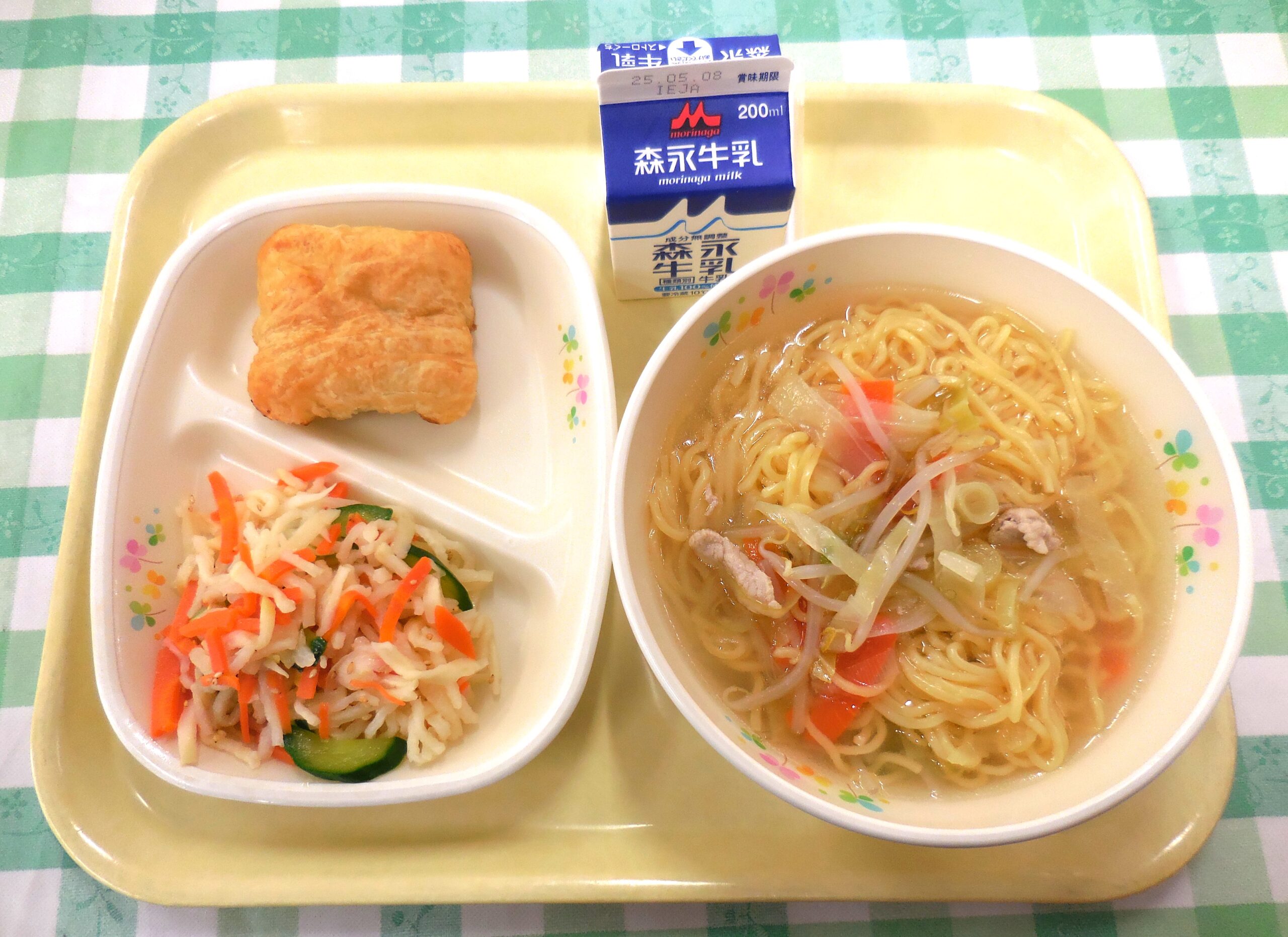 ４月３０日の給食写真です。 のサムネイル画像