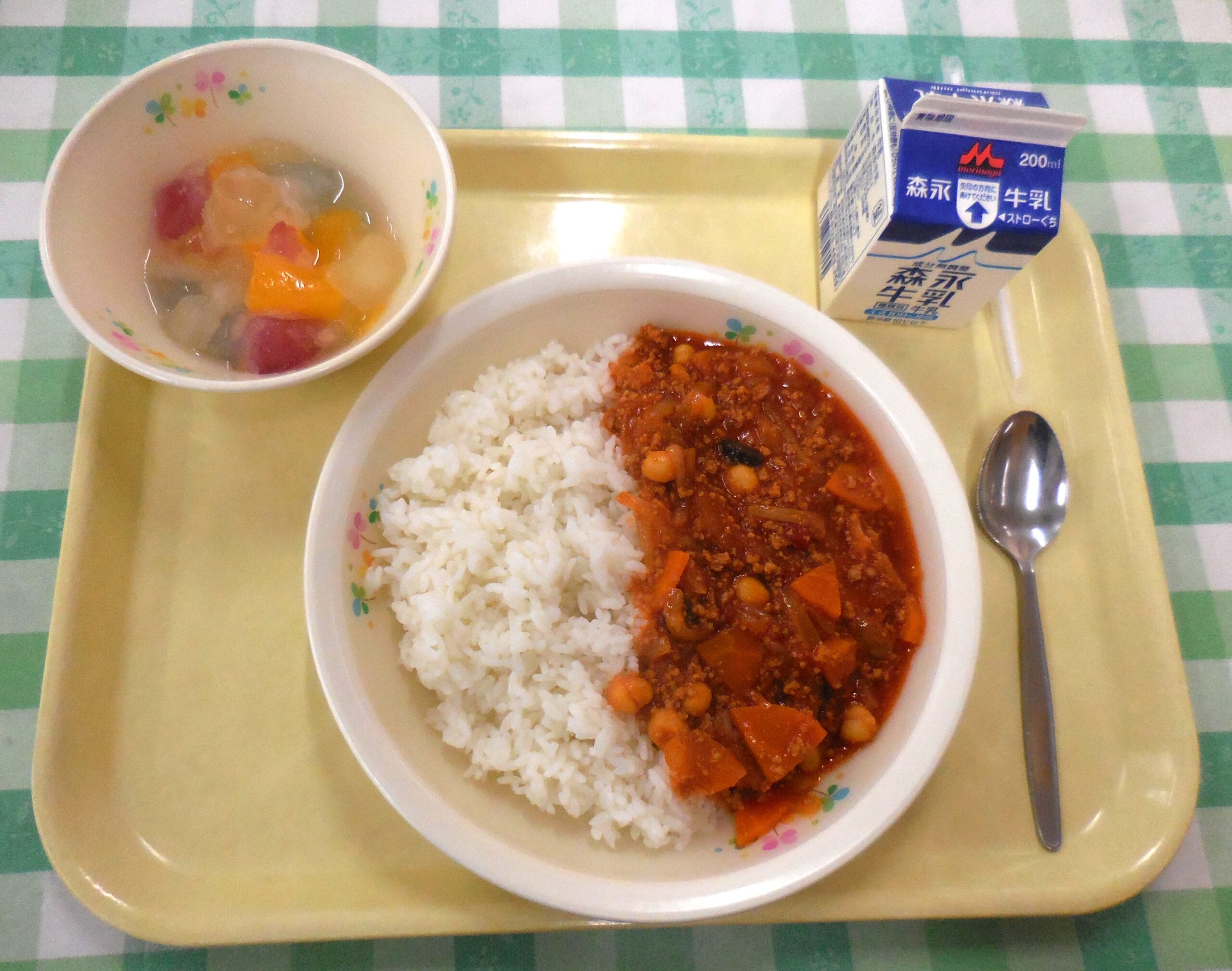 ６月２日の給食写真です。 のサムネイル画像