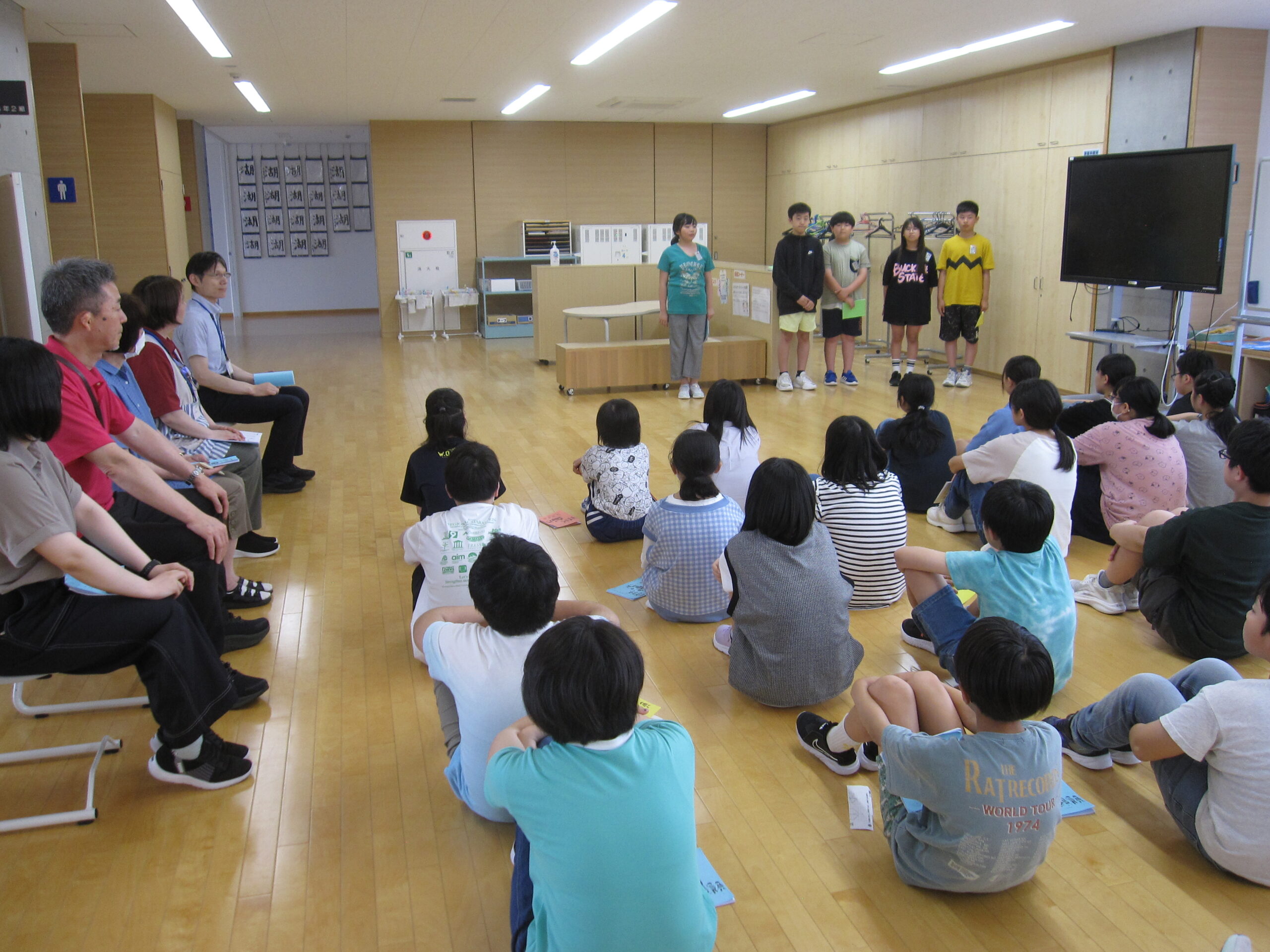 6月18日(水)　修学旅行結団式が行われました のサムネイル画像