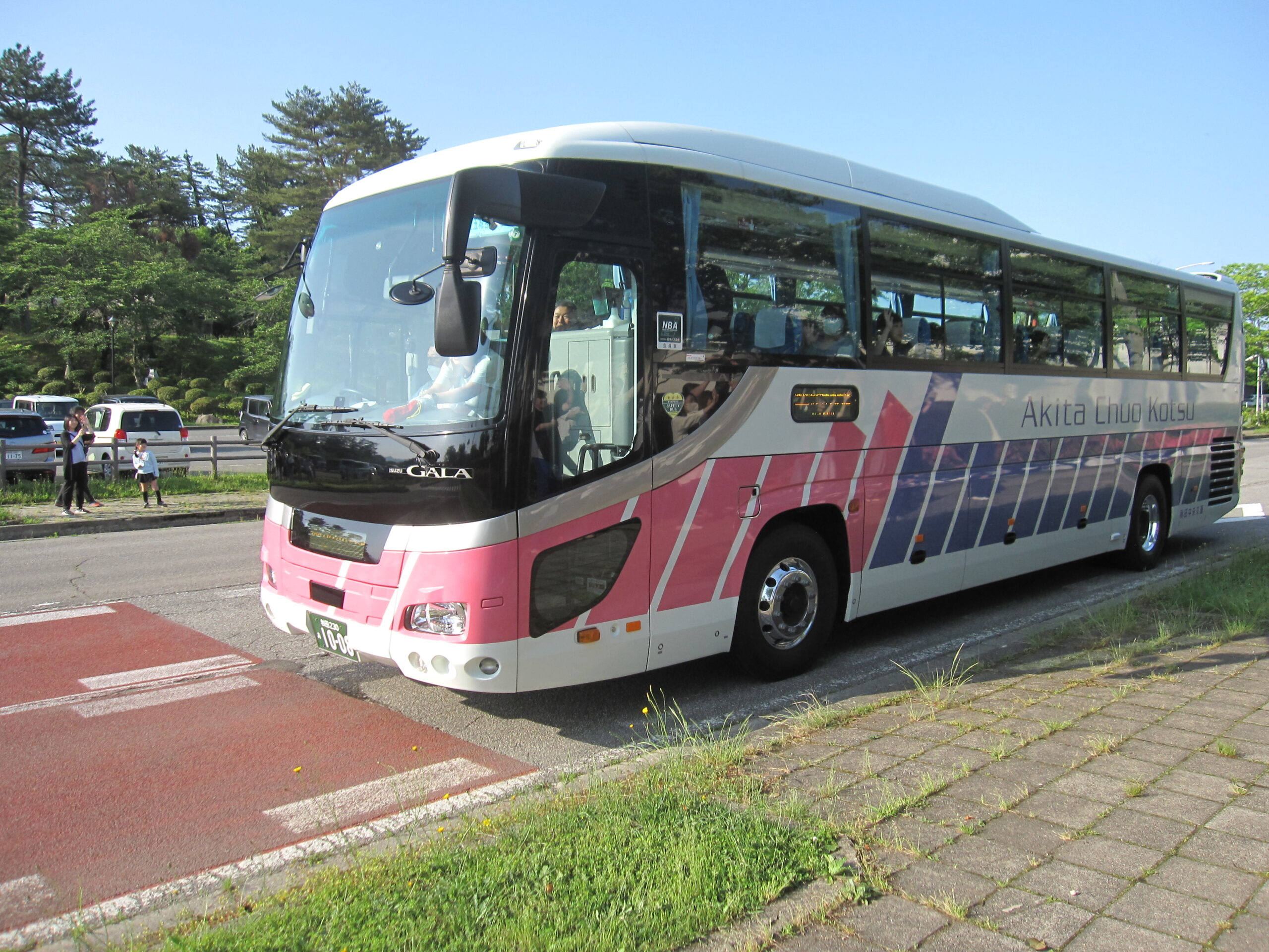 6月19日(木)　修学旅行に出発しました のサムネイル画像