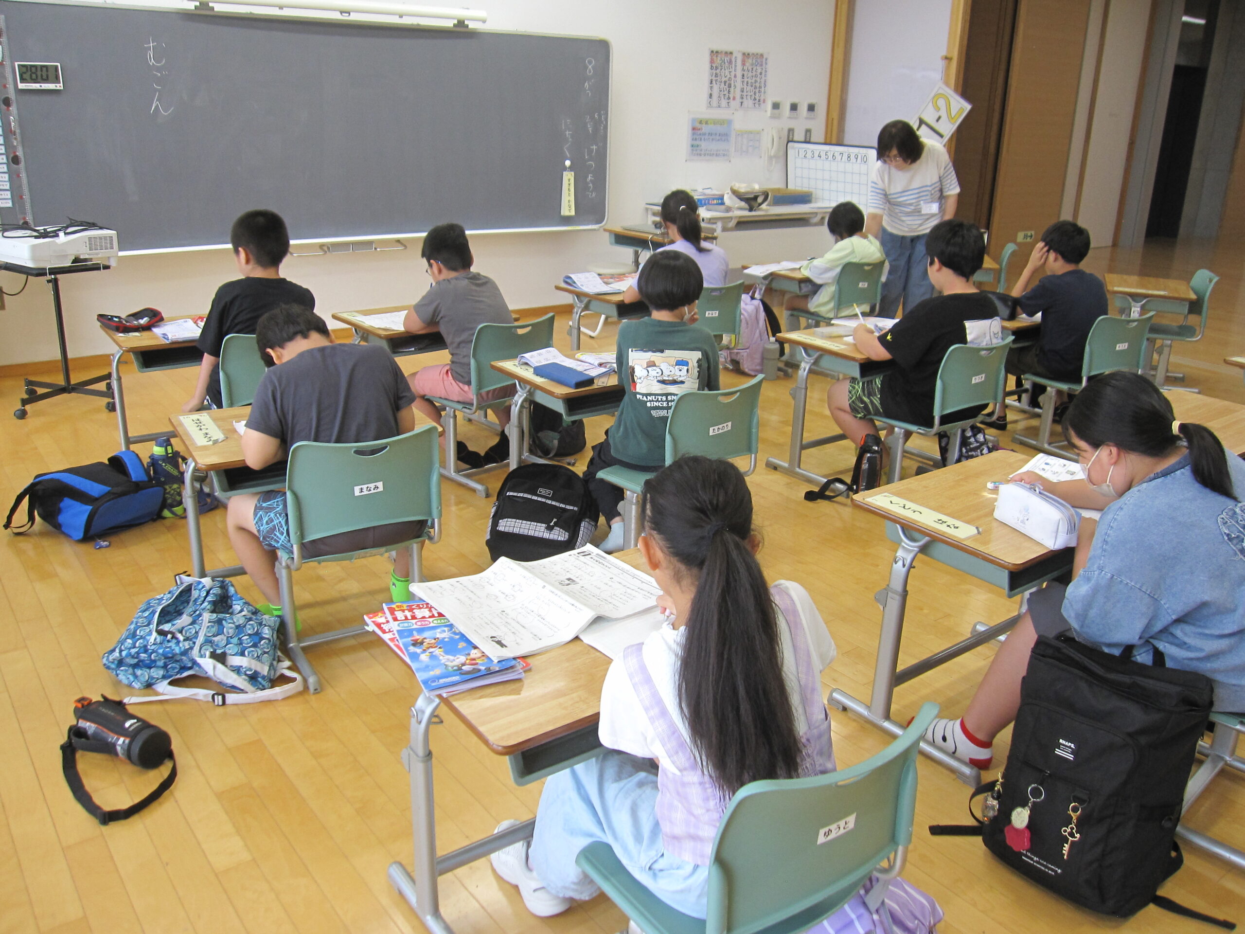来週から学校生活が始まります のサムネイル画像