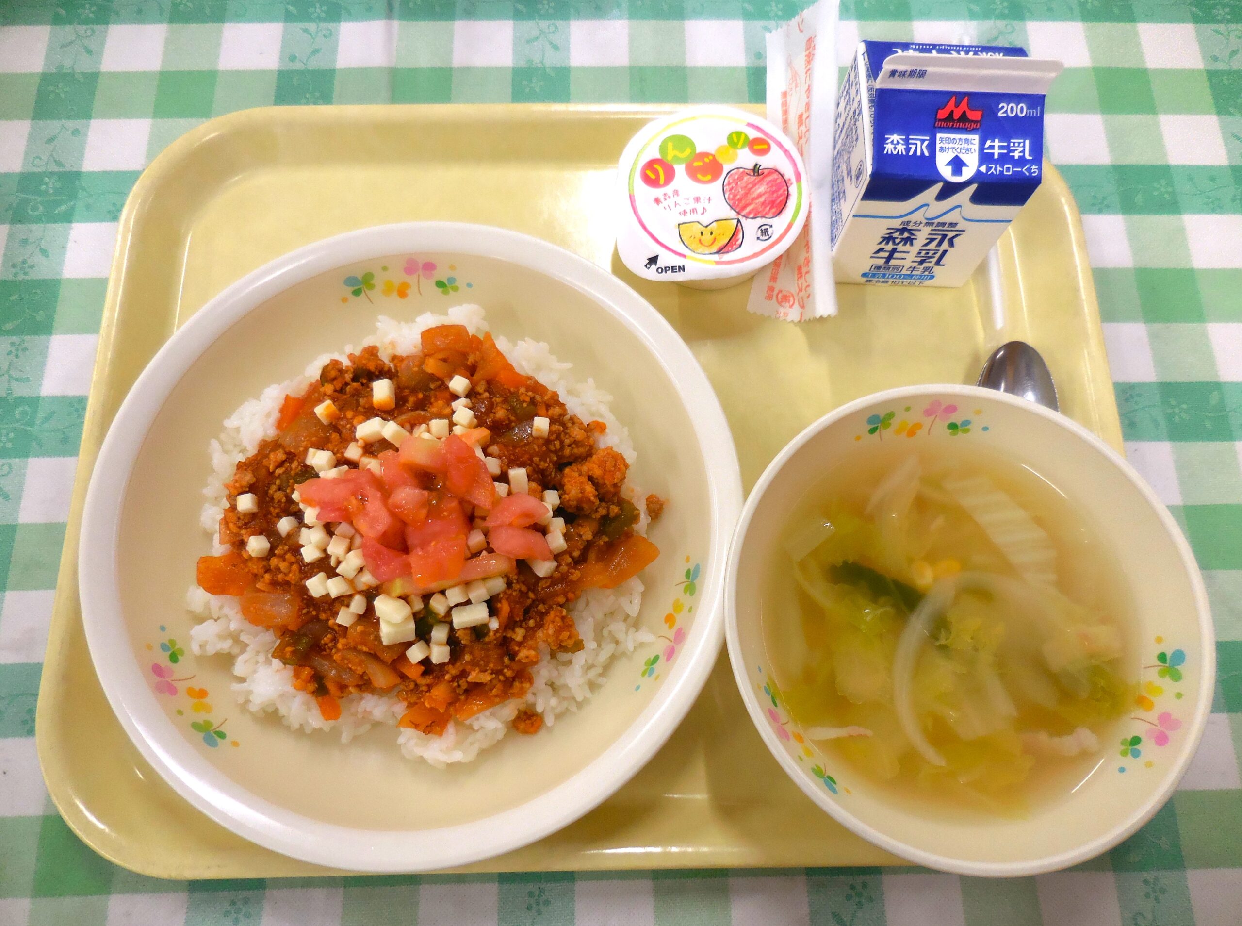 9月25日給食写真です。 のサムネイル画像