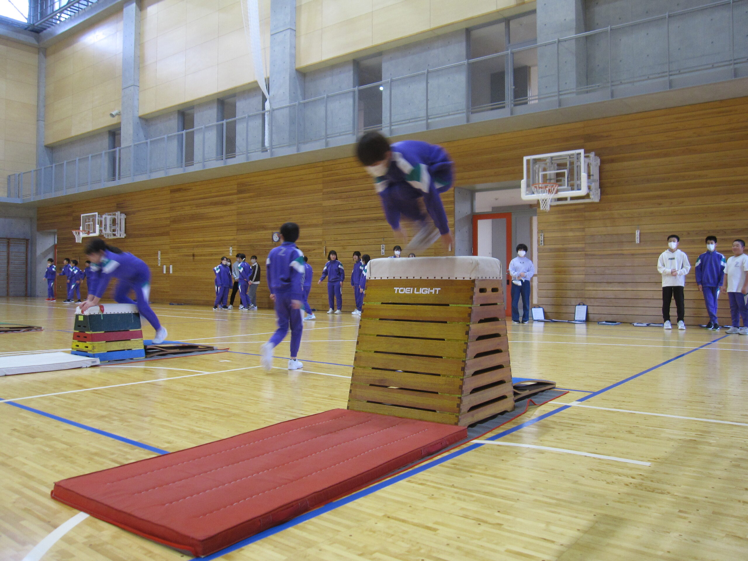 11月11日　体育の授業から のサムネイル画像