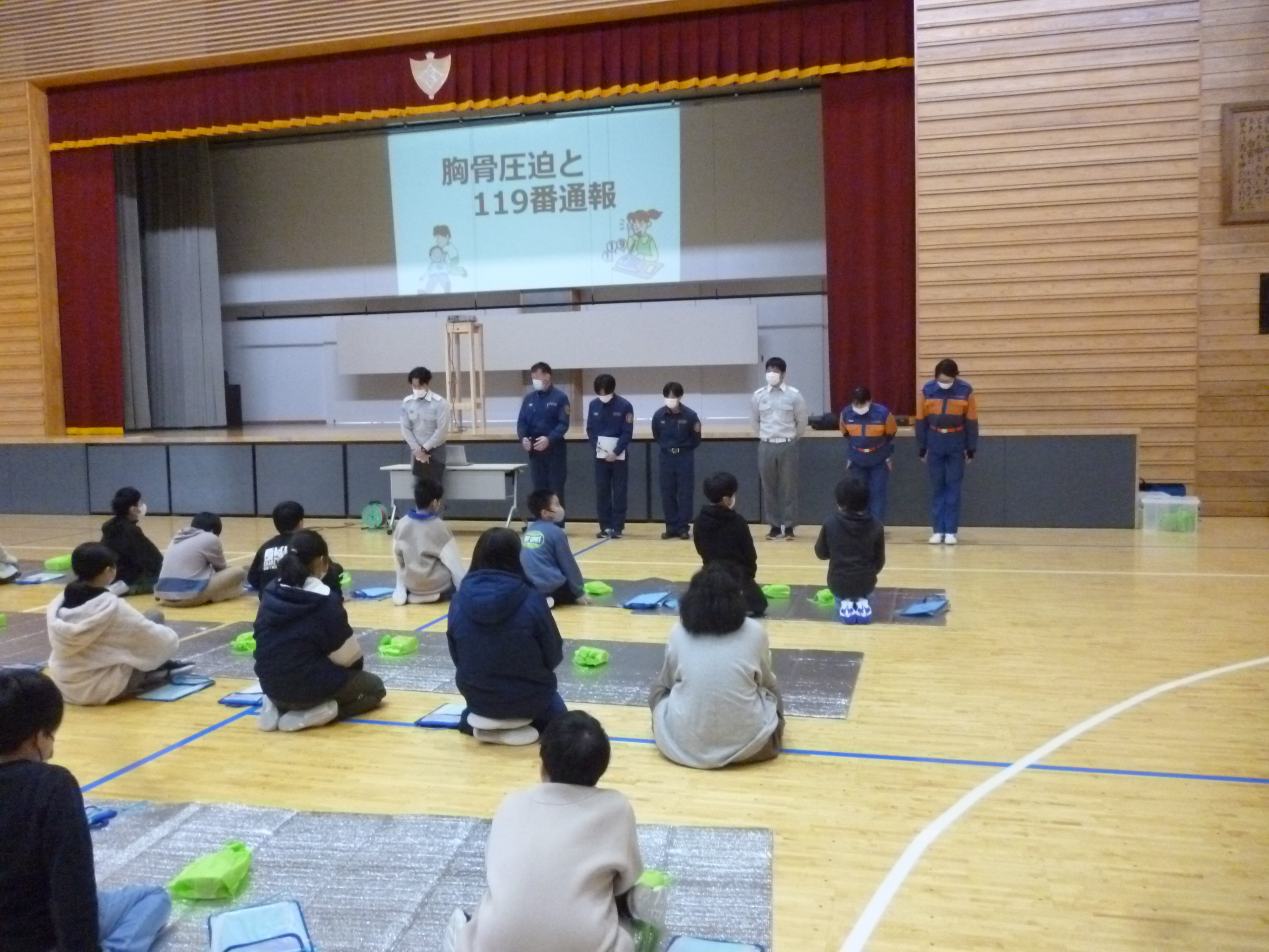 11月26日　応急手当教育が行われました のサムネイル画像