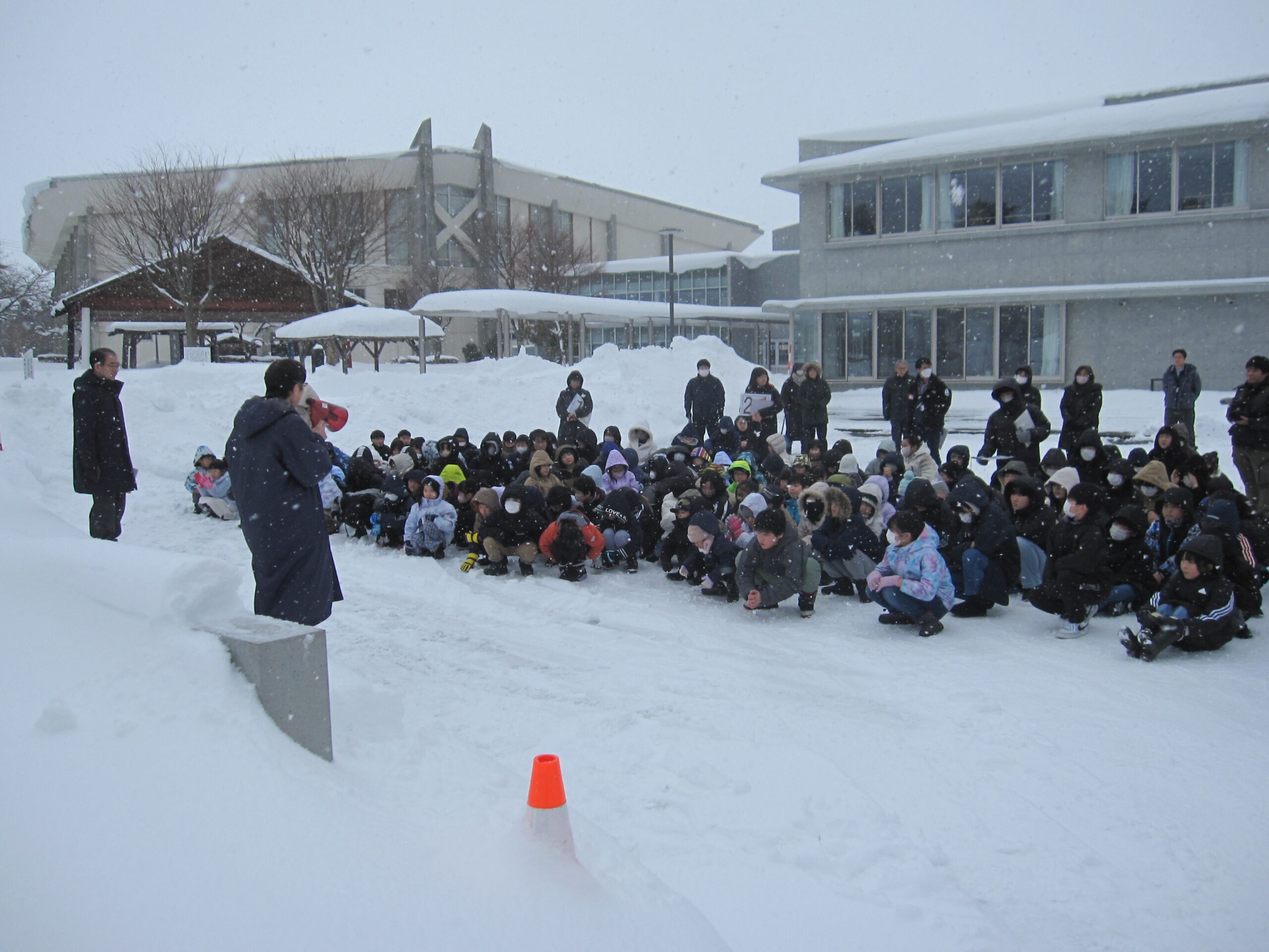 1月27日 避難訓練が行われました のサムネイル画像