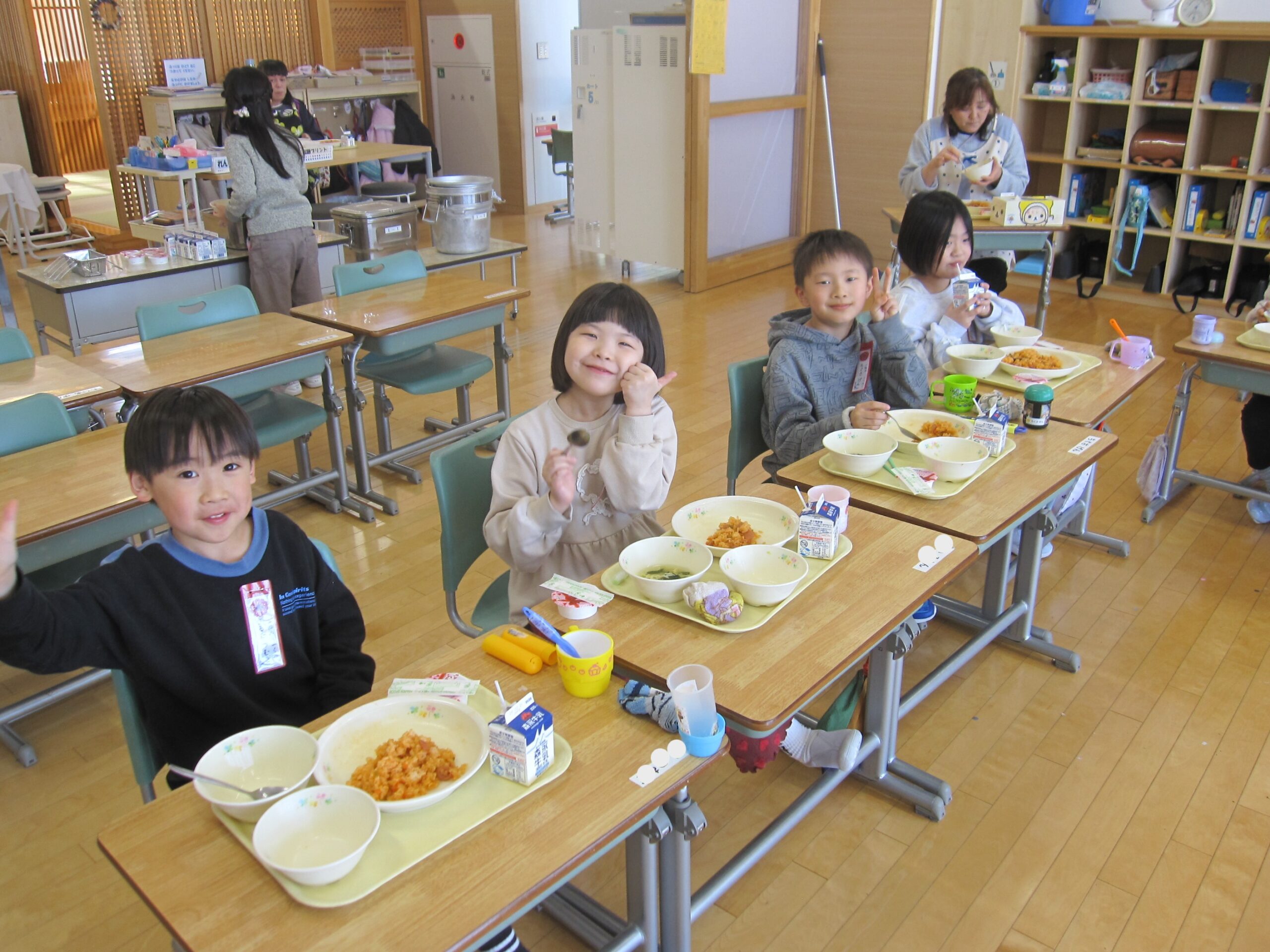 2月13日 今週も元気な笑顔が見られました のサムネイル画像