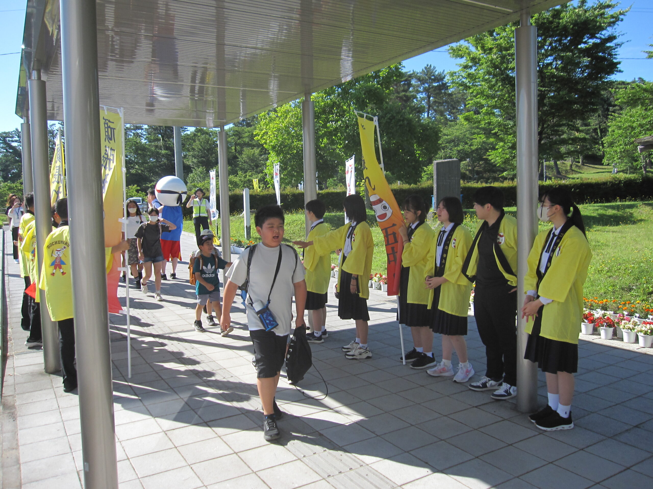 ７月７日 中学生が来てくれました のサムネイル画像